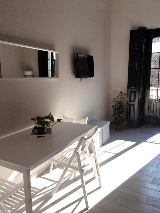 Apartamento Centro Santa Catalina Seville Luaran gambar